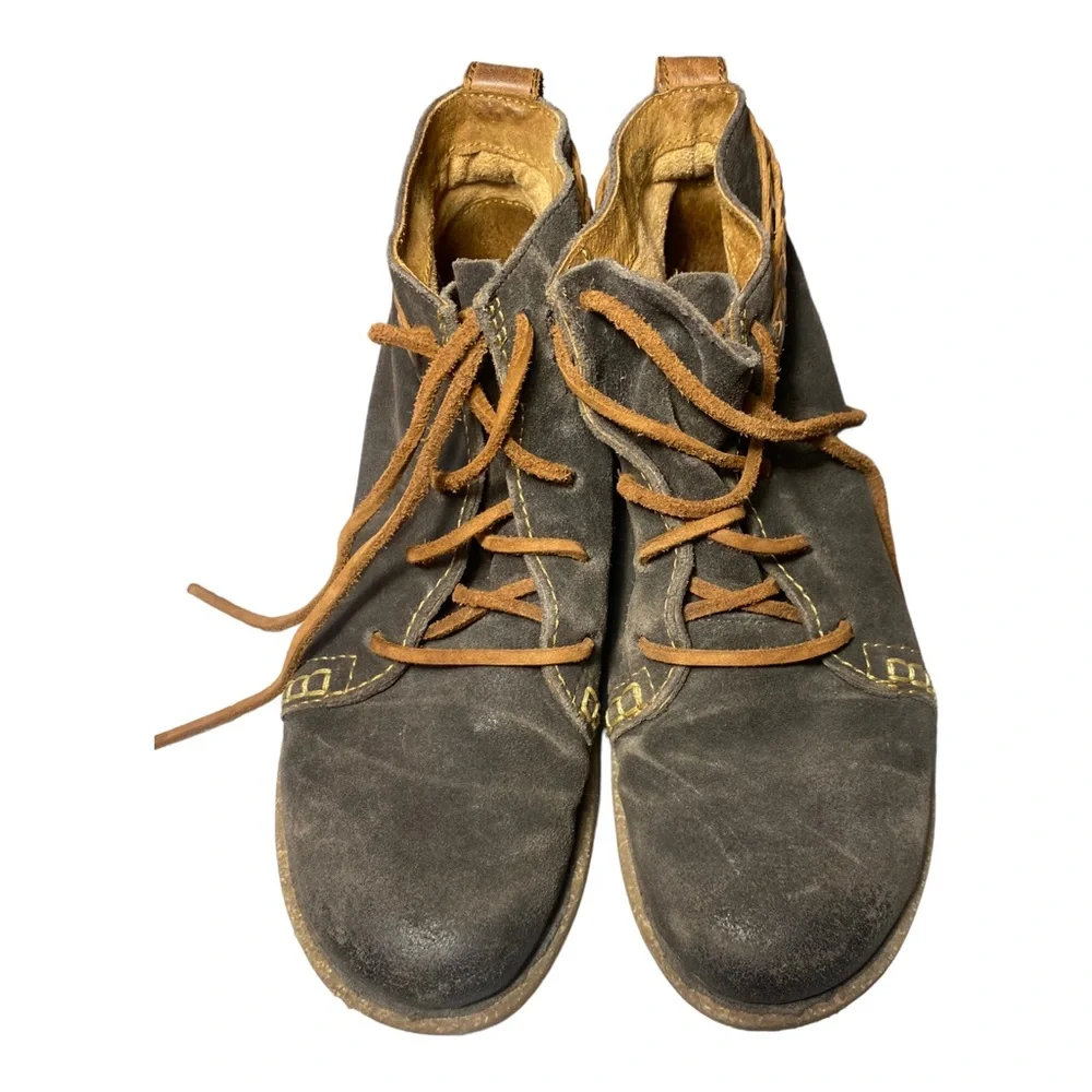 BORN Temple Rust Brown Distressed Leather Suede Ankle Boot Women's 9.5 F32529 - Picture 3 of 6